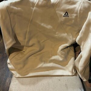 Reebok Beige Sweatshirt with Logo